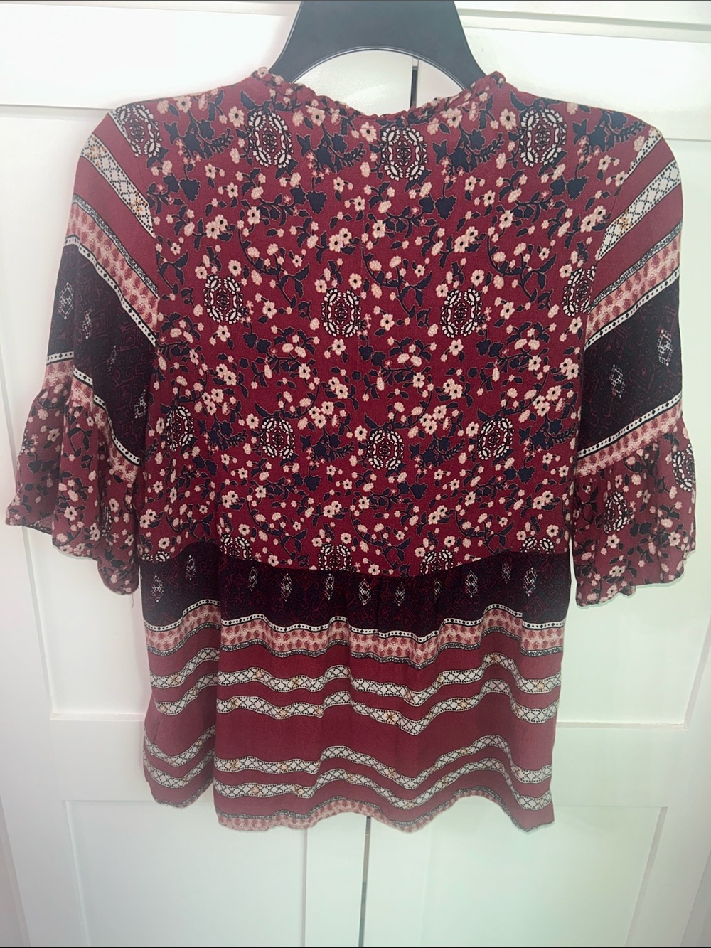 Knox Rose Red Mixed-Print V-Neck Boho Blouse - Picture 3 of 4